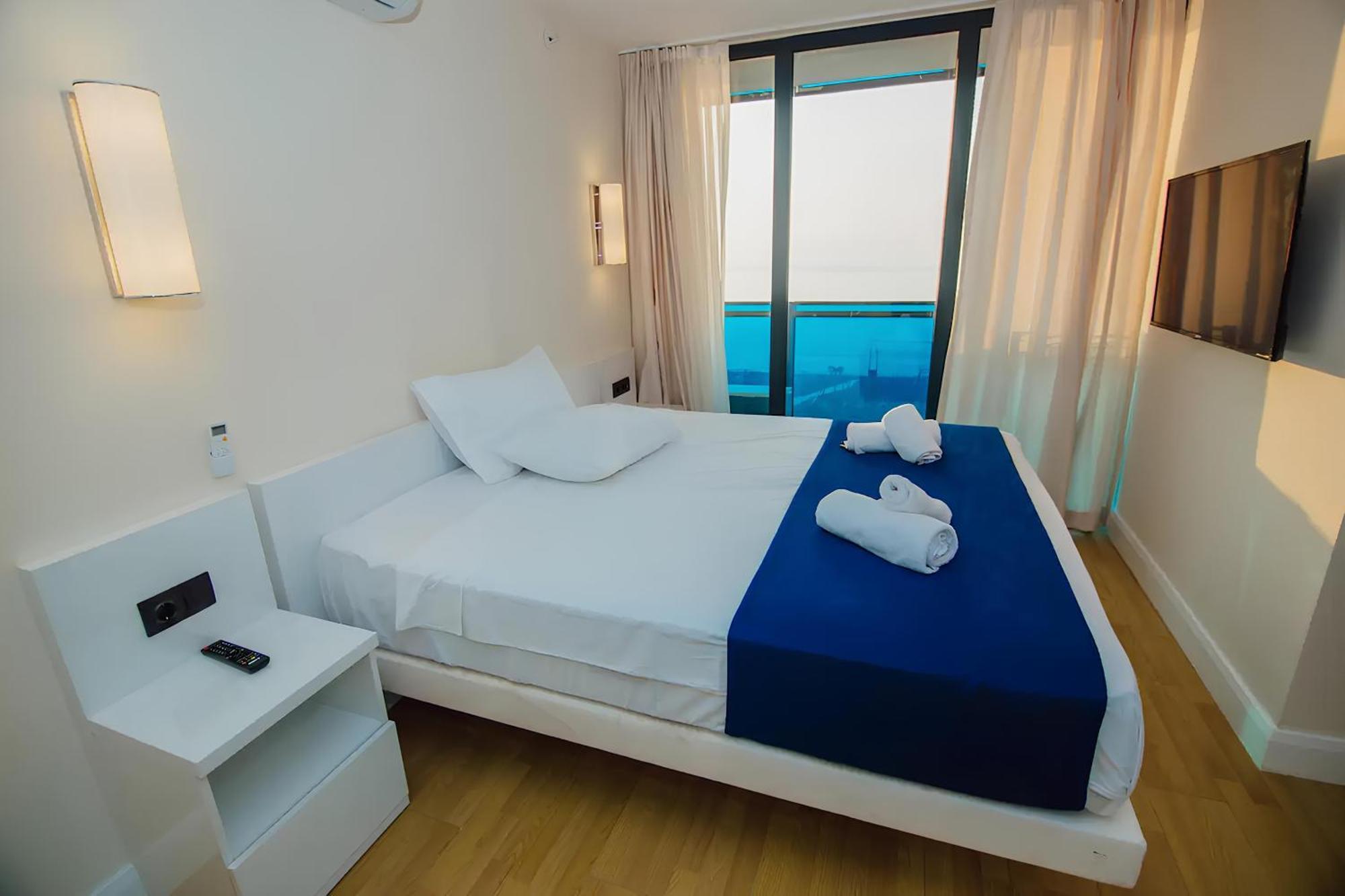 Апартаменты Orbi City Black Sea View Батуми Экстерьер фото